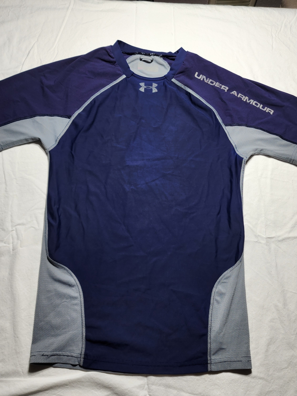 Under Armour Men's Navy and Light Gray Swim Rash Guard - Short Sleeve